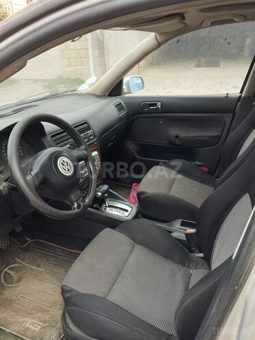 Volkswagen Bora 2000, 200,000 km - 2.3 l - Şirvan