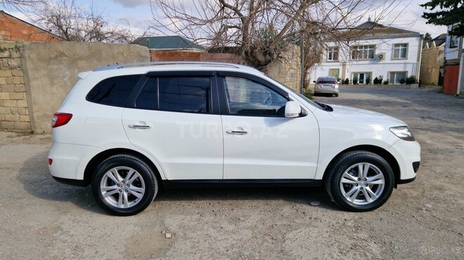 Hyundai Santa Fe 2009, 205,000 km - 2.0 л - Bakı