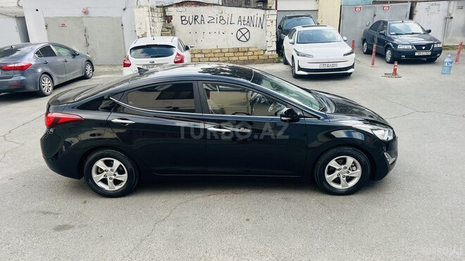 Hyundai Avante-21