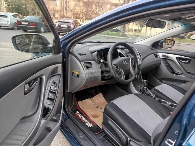 Hyundai Elantra 2014, 136,000 km - 1.8 л - Bakı
