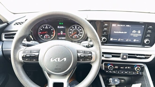 Kia K5-14
