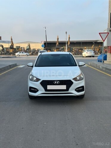 Hyundai Accent 2018, 153,500 km - 1.6 л - Bakı