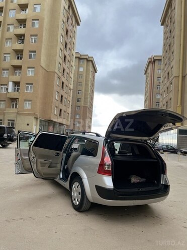Renault Megane-5