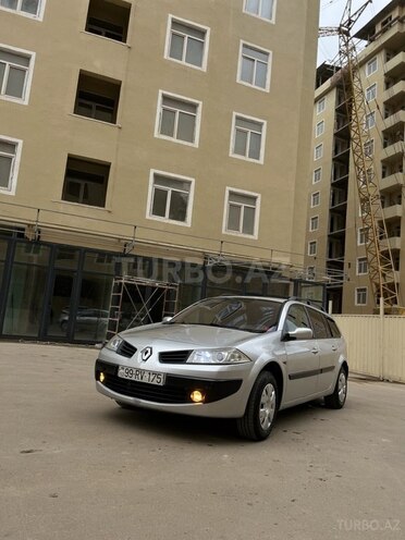 Renault Megane-2