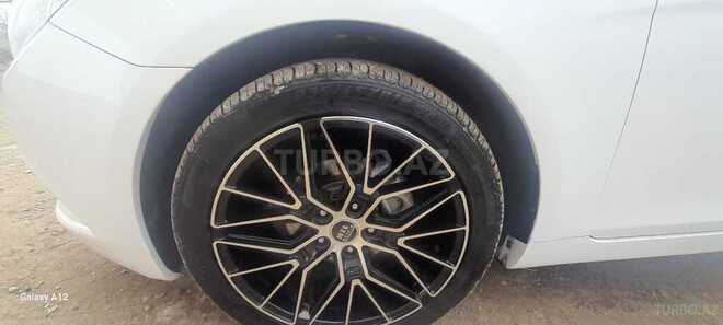 Hyundai Sonata 2010, 280,000 km - 2.4 l - Sabirabad