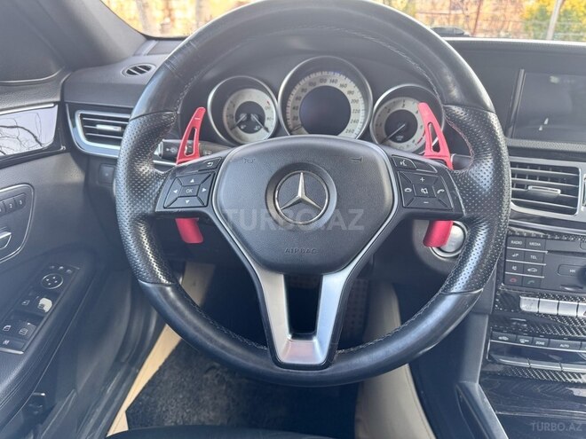 Mercedes E 220 d 2015, 246,914 km - 2.2 l - Bakı