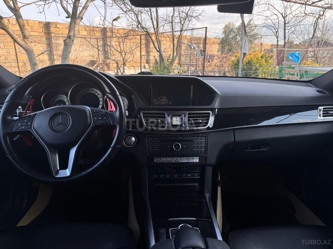 Mercedes E 220 d 2015, 246,914 km - 2.2 l - Bakı