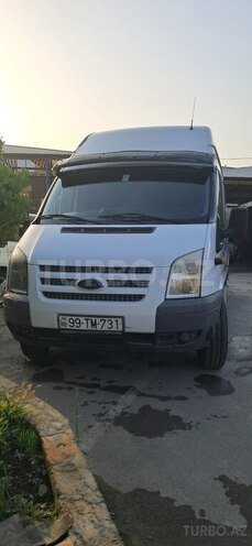 Ford Transit-1
