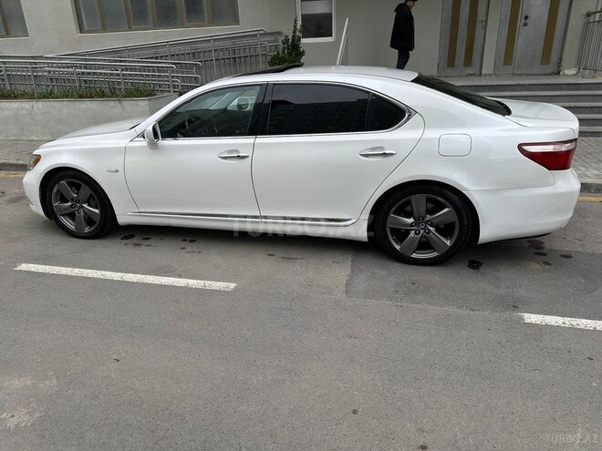 Lexus LS 460 2009, 303,000 km - 4.5 л - Bakı