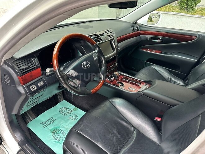 Lexus LS 460 2009, 303,000 km - 4.5 л - Bakı