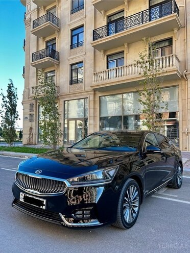 Kia K7-3