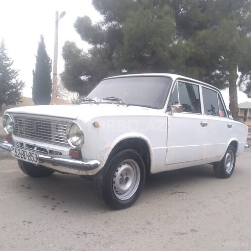 LADA (VAZ) 21011 1974, 42,800 km - 1.5 л - Salyan
