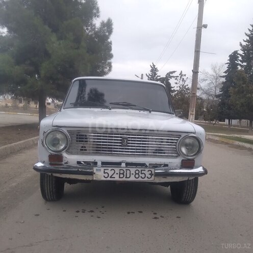 LADA (VAZ) 21011 1974, 42,800 km - 1.5 л - Salyan
