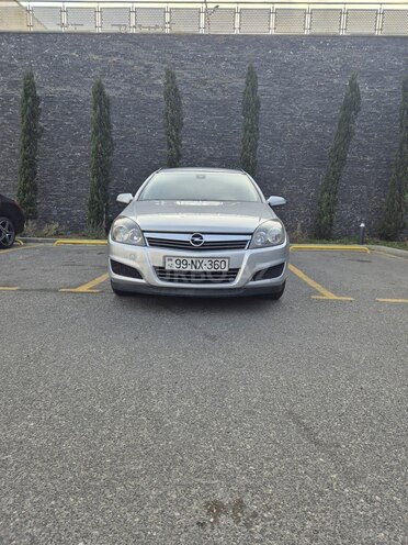 Opel Astra-1