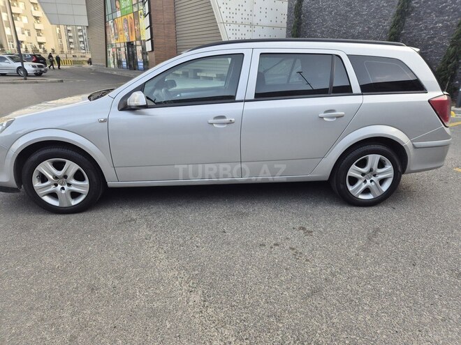 Opel Astra-7