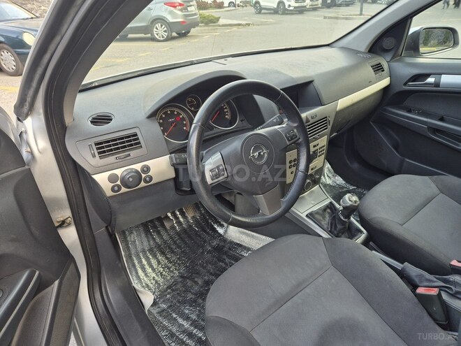 Opel Astra-15