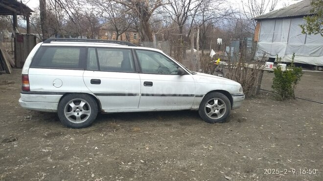 Opel Astra-4