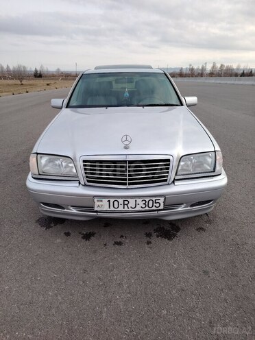 Mercedes C 230 1998, 328,000 km - 2.3 l - Füzuli