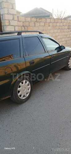 Opel Vectra-3