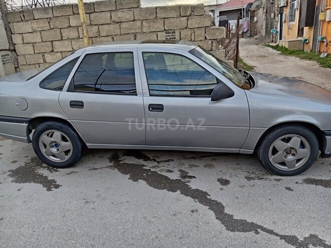 Opel Vectra-5