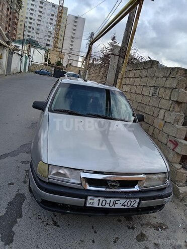 Opel Vectra-1