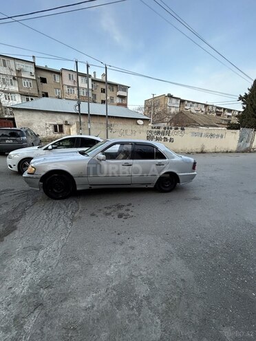 Mercedes C 220 d 1996, 208,456 km - 2.2 л - Bakı