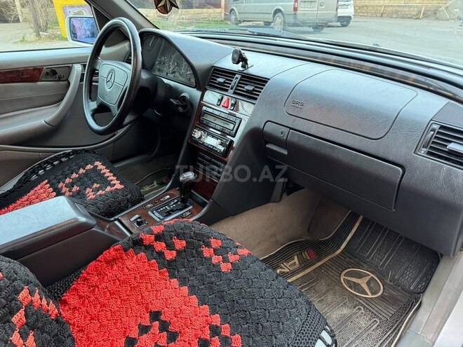 Mercedes C 230 1997, 325,350 km - 2.3 l - Bakı
