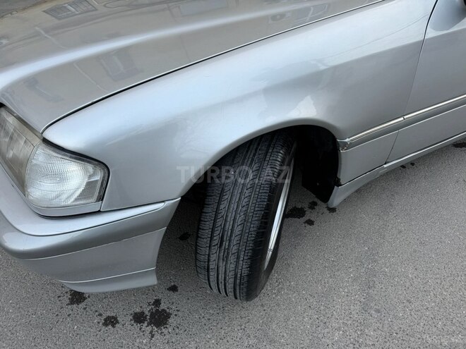 Mercedes C 230 1997, 325,350 km - 2.3 l - Bakı