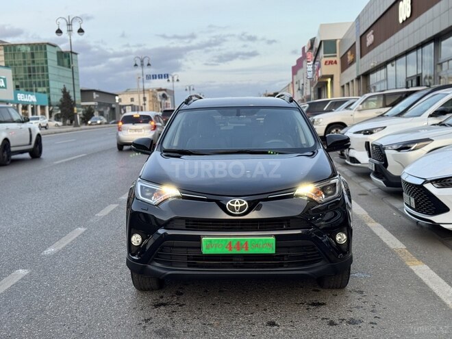 Toyota RAV4 2018, 134,000 km - 2.0 l - Bakı