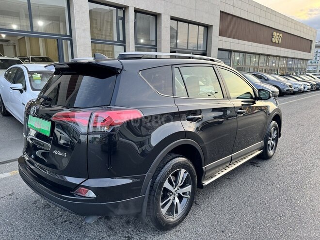 Toyota RAV4 2018, 134,000 km - 2.0 l - Bakı