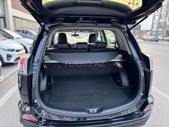 Toyota RAV4 2018, 134,000 km - 2.0 l - Bakı