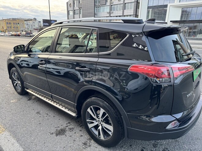 Toyota RAV4 2018, 134,000 km - 2.0 l - Bakı