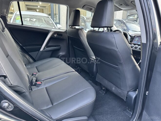 Toyota RAV4 2018, 134,000 km - 2.0 l - Bakı