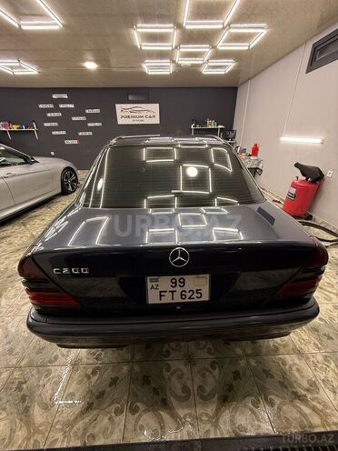 Mercedes C 200 1998, 272,000 km - 2.0 l - Qəbələ