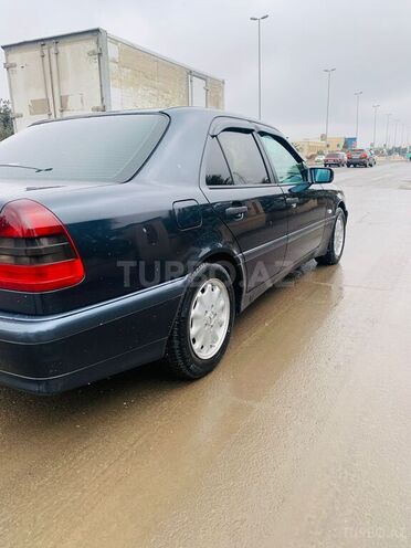 Mercedes C 200 1998, 272,000 km - 2.0 l - Qəbələ