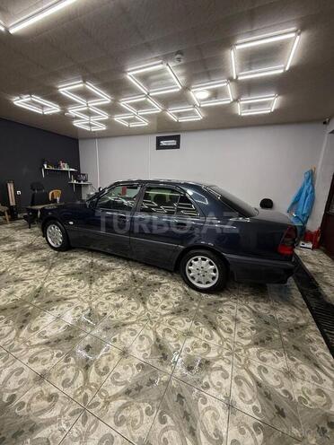 Mercedes C 200 1998, 272,000 km - 2.0 l - Qəbələ