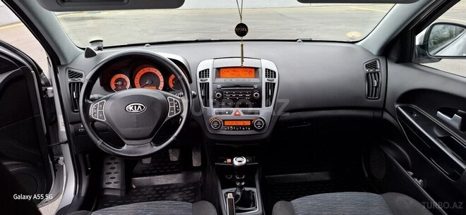 Kia Ceed 2008, 315,000 km - 1.6 л - Ağcabədi