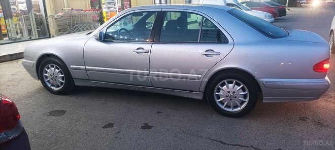 Mercedes E 240 1999, 307,243 km - 2.4 л - Bakı