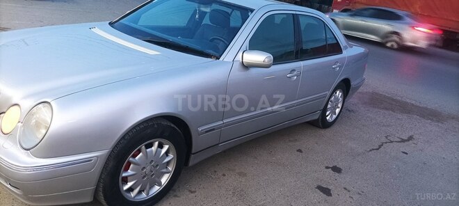 Mercedes E 240 1999, 307,243 km - 2.4 л - Bakı