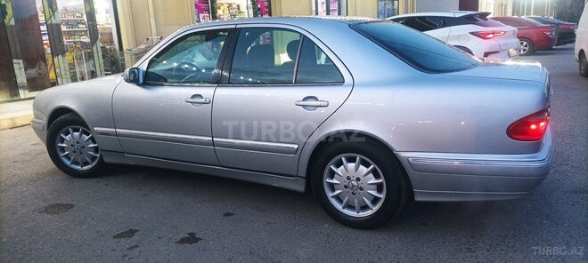 Mercedes E 240 1999, 307,243 km - 2.4 л - Bakı