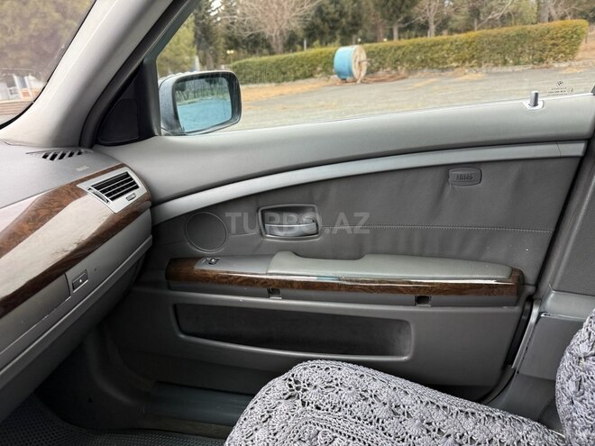 BMW 745 2001, 220,000 km - 4.4 l - Balakən