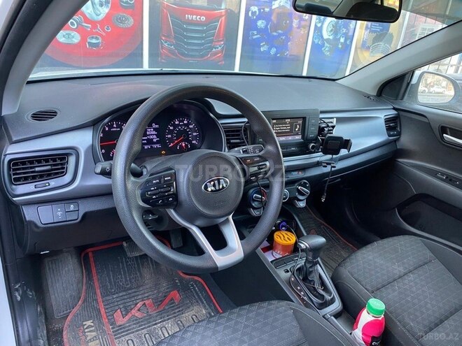 Kia Rio 2018, 68,000 km - 1.6 l - Bakı