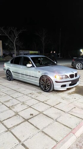 BMW 320 2003, 260,654 km - 2.2 l - Salyan
