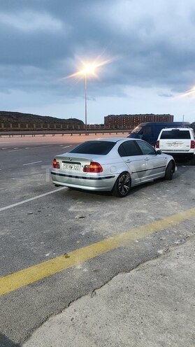 BMW 320 2003, 260,654 km - 2.2 l - Salyan