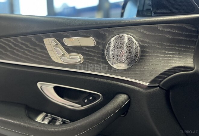 Mercedes E 350-16