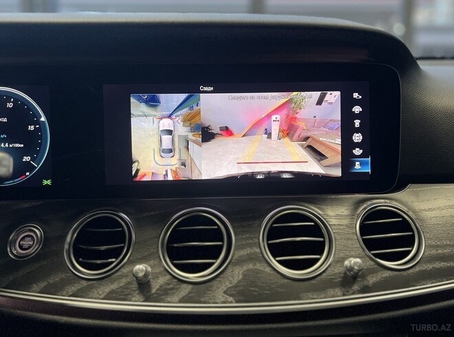 Mercedes E 350-17
