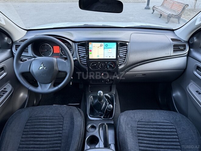 Mitsubishi L200 2019, 157,420 km - 2.5 l - Bakı