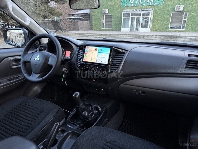 Mitsubishi L200 2019, 157,420 km - 2.5 l - Bakı