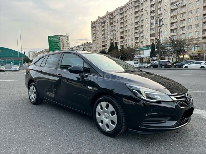 Opel Astra 2018, 141,000 km - 1.4 l - Bakı