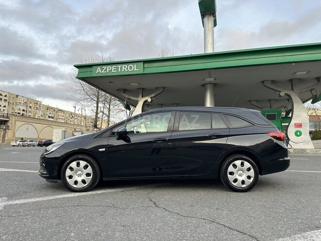 Opel Astra 2018, 141,000 km - 1.4 l - Bakı